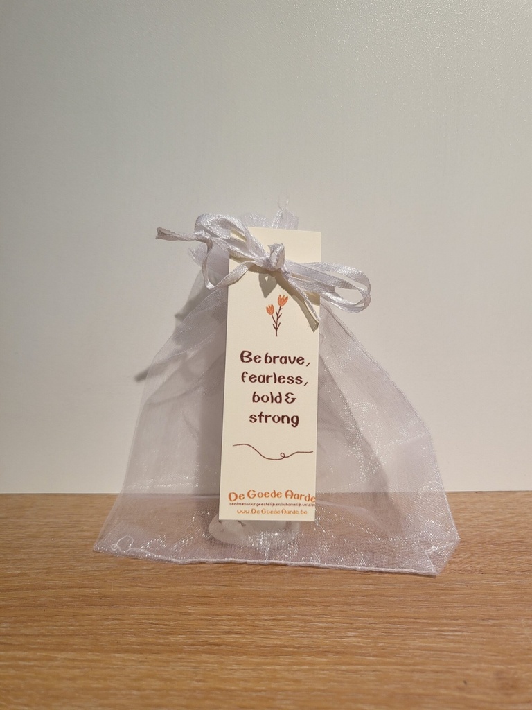 Be brave, fearless, bold & strong, Bergkristal hart